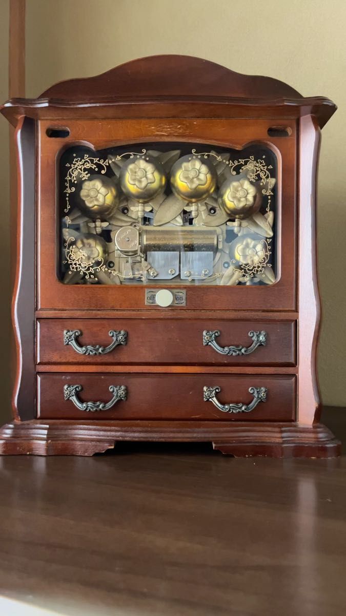 美品】エモー・ド・ロンウィ JAIPUR 手描き エナメル ボックス 裏印有