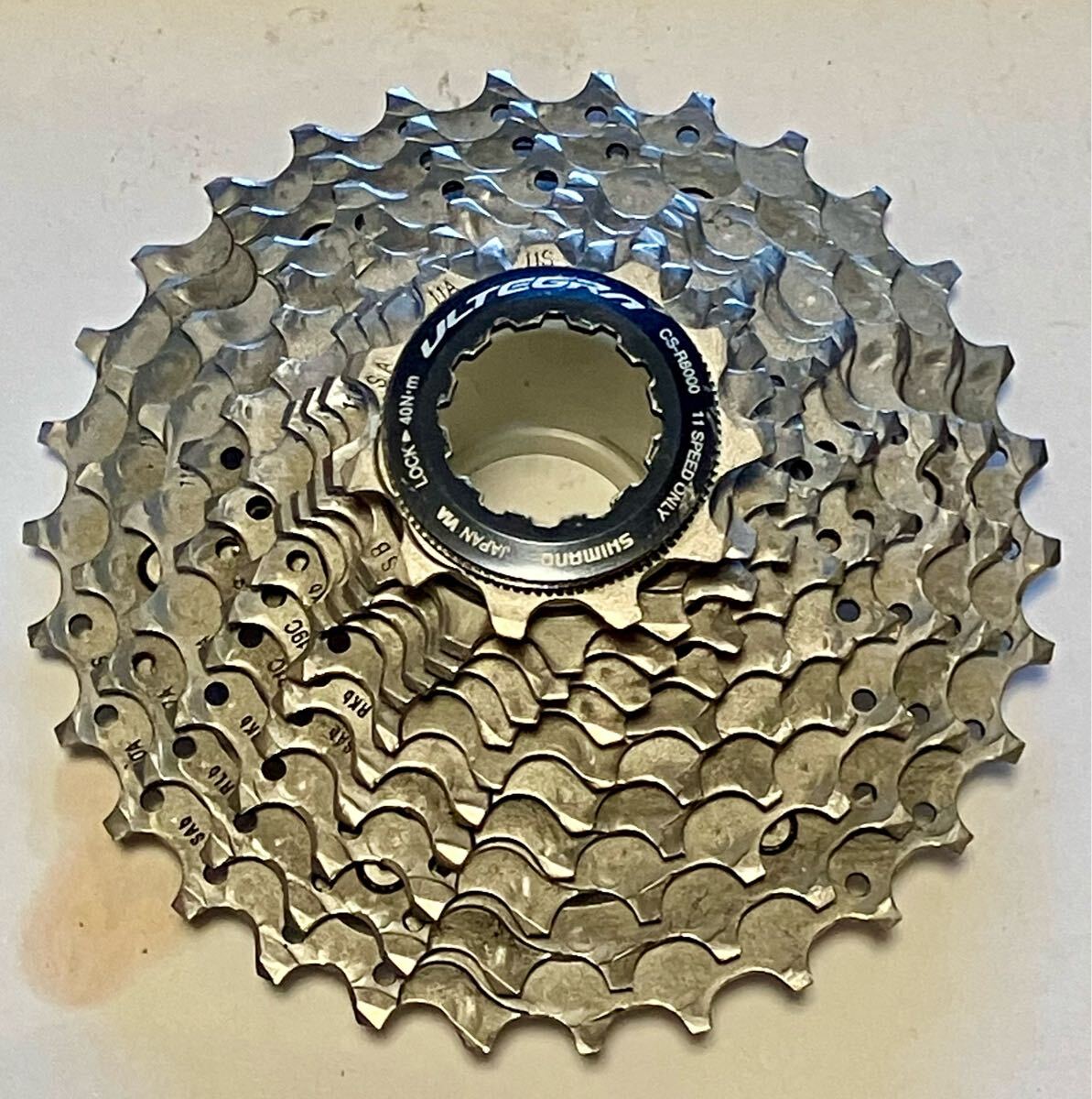 SHIMANO CS-R8000 カセットスプロケット アルテグラ 11s 11-30t 箱付き