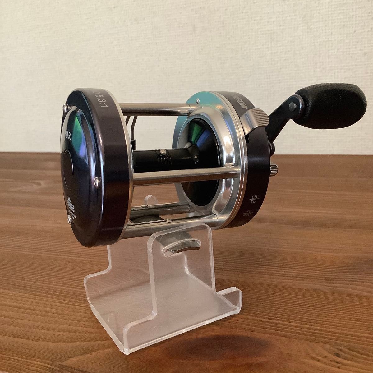 大物 中深海1 75m MAX300g 2ピースロッド&タイコ型ベイトリール4000番