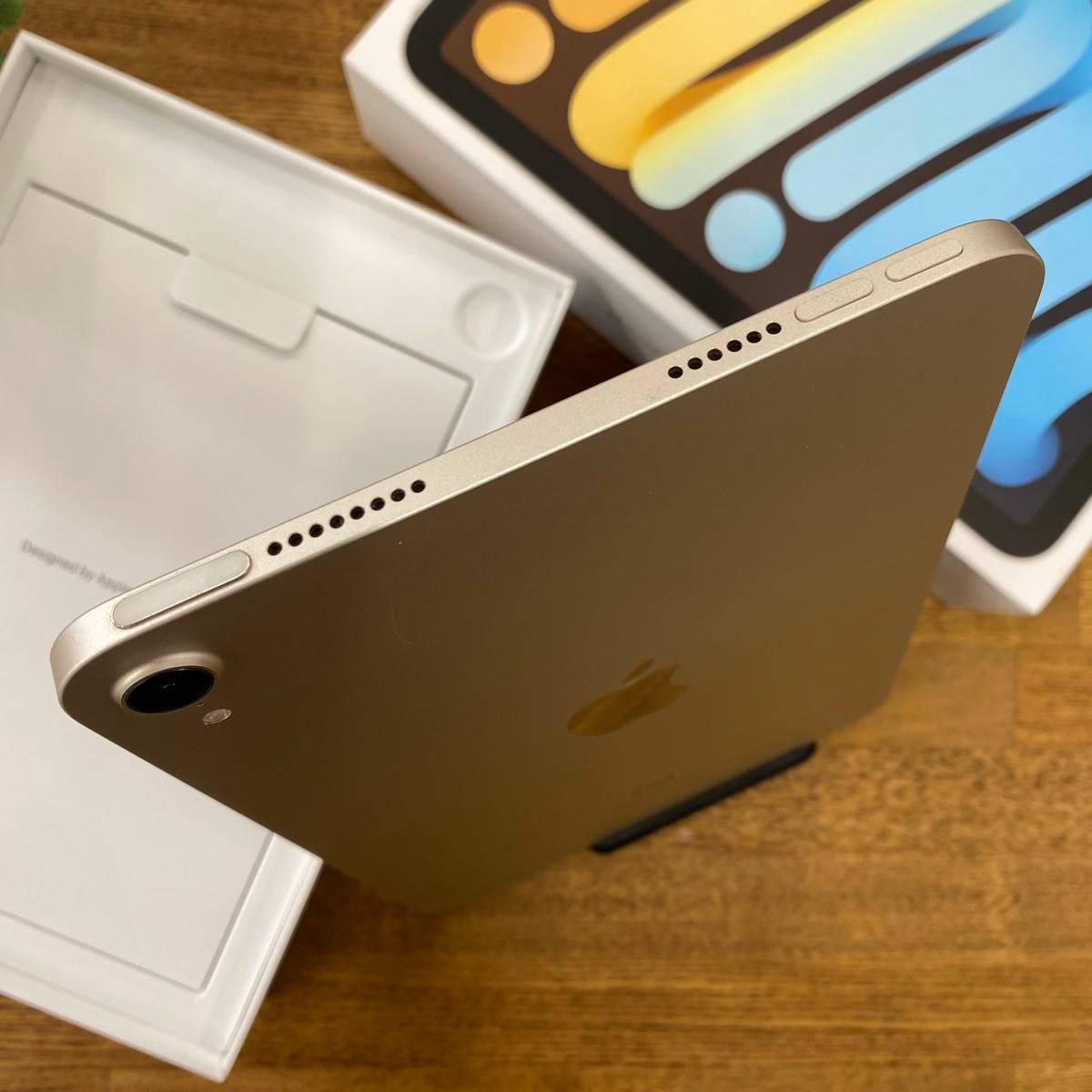 新品同様 iPad Mini 第6世代 256Gb スターライト Wi-Fi アップル