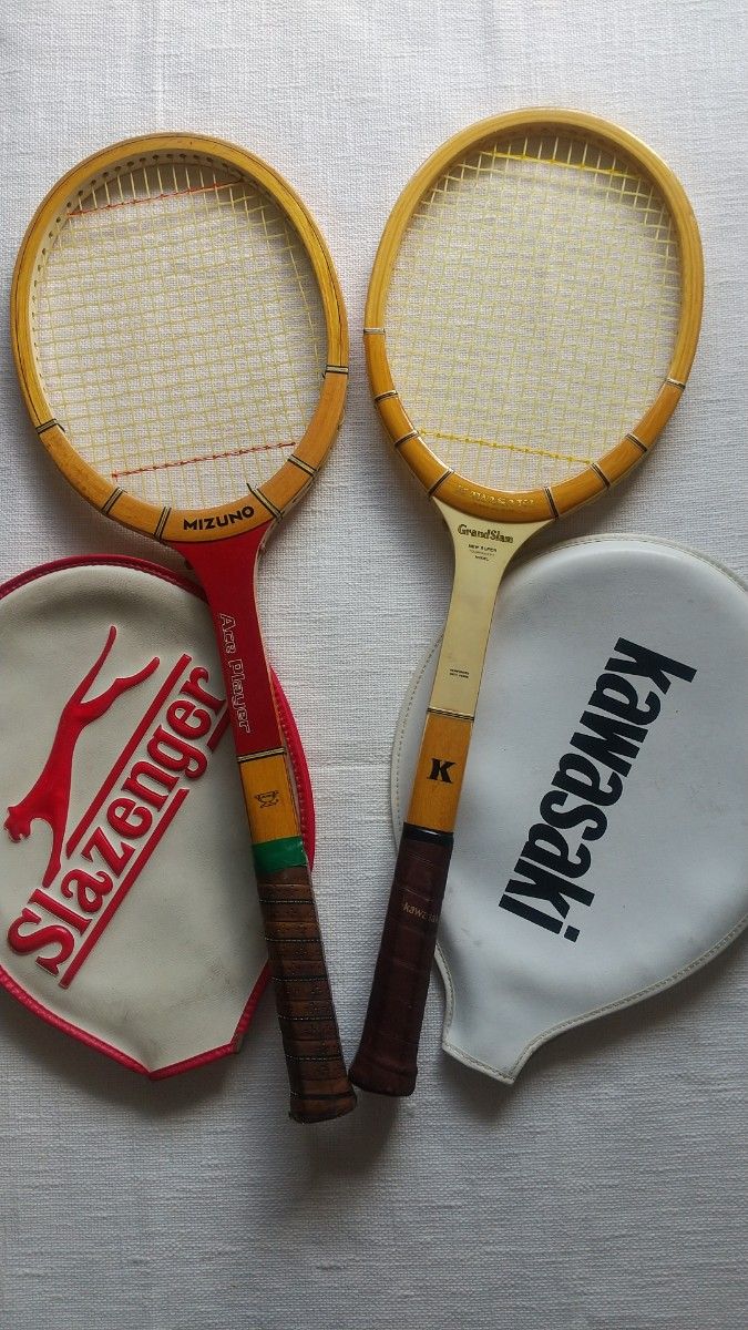 USED テニスラケット 2本 木製 ミズノとカワサキのウッドラケット