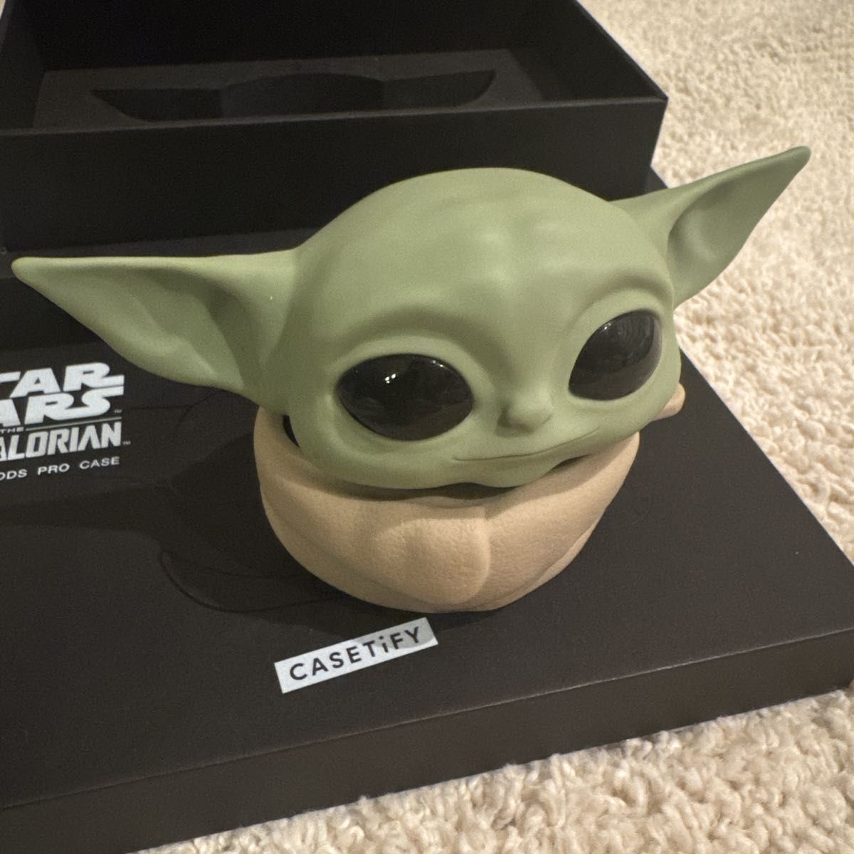 希少 限定 廃盤品】スターウォーズ × CASETiFY Airpods pro case Grogu