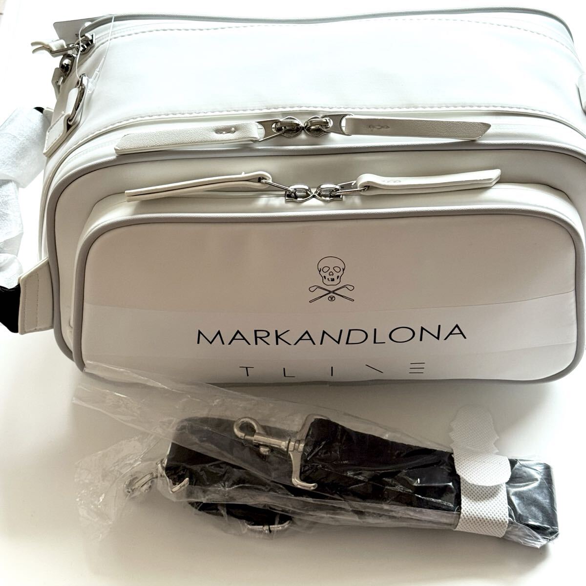 未使用》マークアンドロナ MARK&LONA ショルダーバッグ ポーチ T-LINE