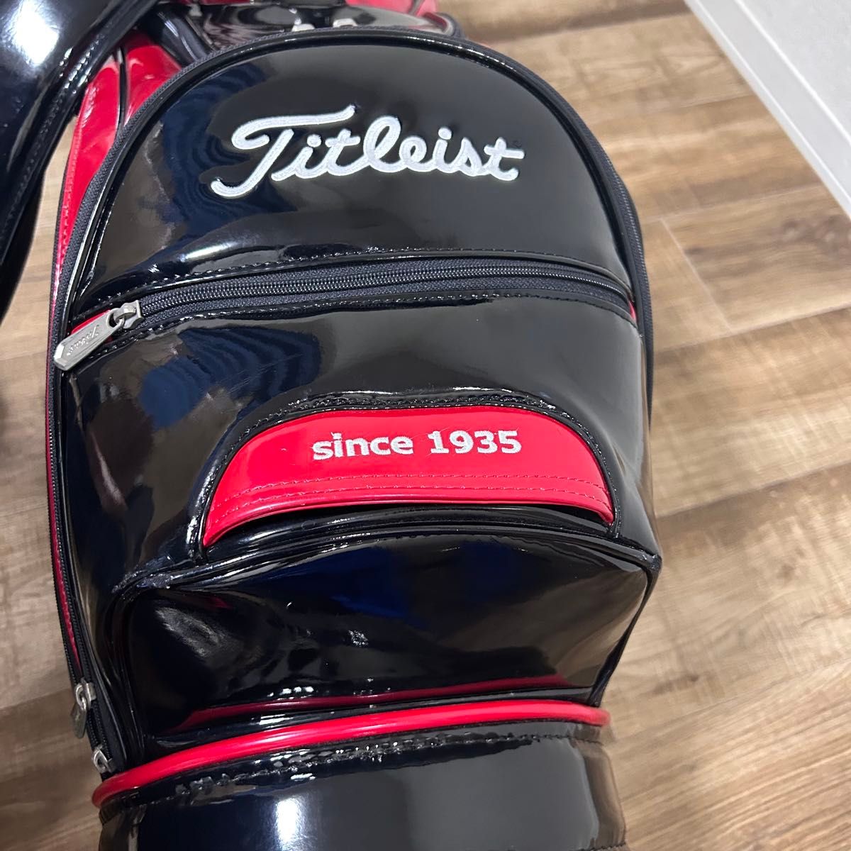 Titleist/タイトリスト エナメル キャディバッグ9型【黒×赤】｜Yahoo