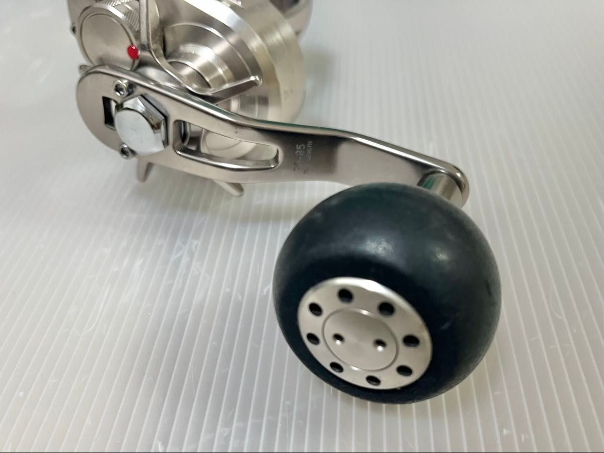 ダイワ 15 ソルティガ 15H 右ハンドル DAIWA SALTIGA｜Yahoo!フリマ