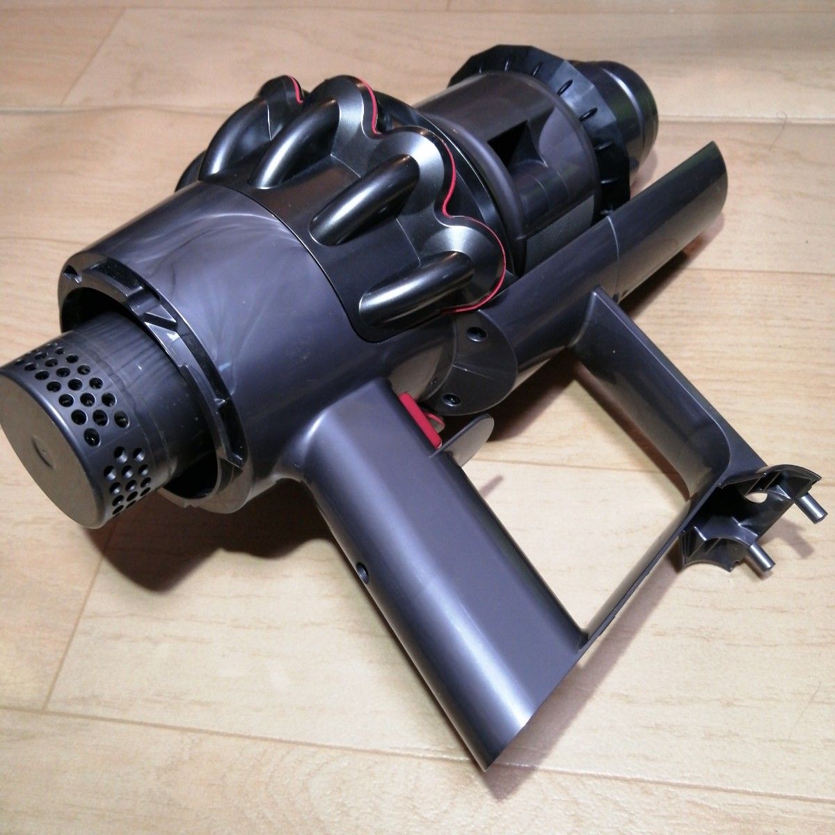 強化トリガー交換 分解清掃済み ダイソン V10 SV12本体｜Yahoo!フリマ
