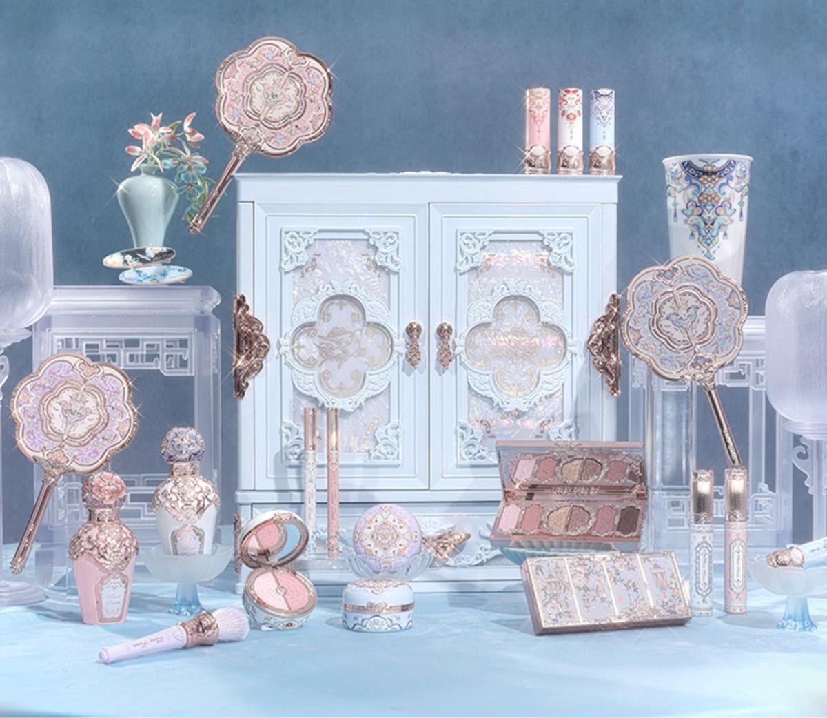 未使用】フラワーノーズ 新作 胡蝶雲肩シリーズ コスメ収納ボックス