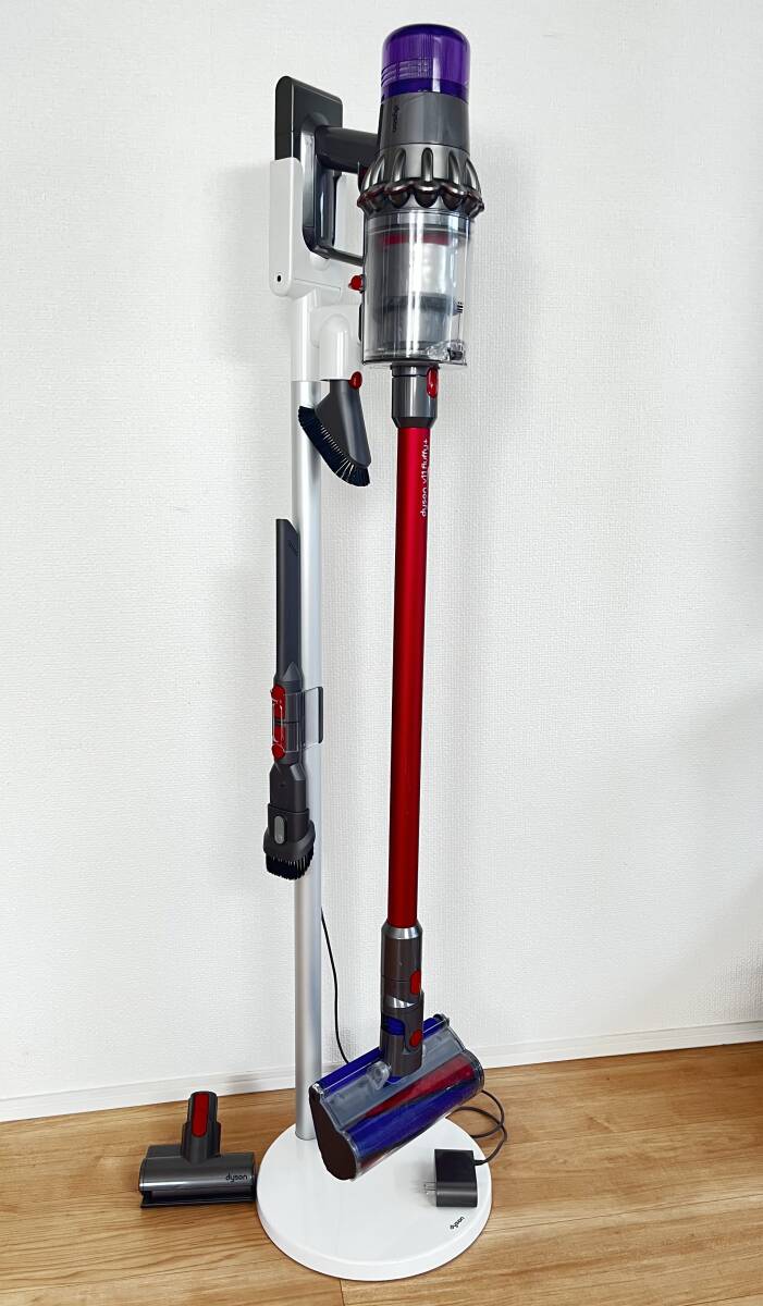 ダイソン Dyson V11 Fluffy SV14 サイクロン掃除機 充電スタンド・付属