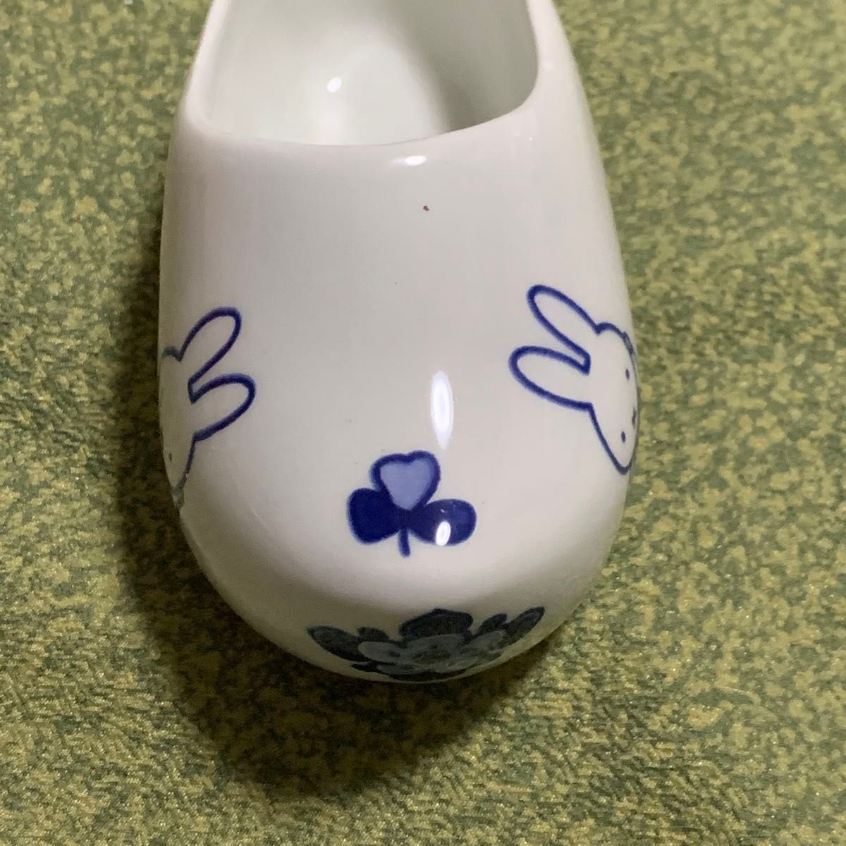 大阪関西万博 EXPO2025 オランダ館 オランダパビリオン ミッフィー 靴