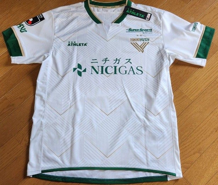 送料込 稀少新品未使用 2024東京ヴェルディ深澤大輝選手サイン入り2nd