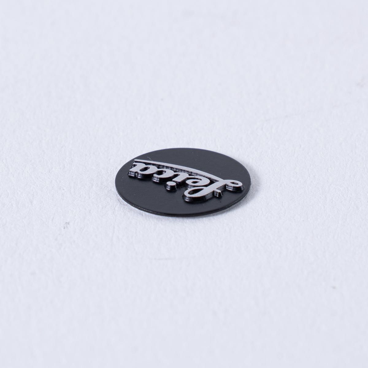 ライカ☆ロゴバッジ 直径10mm オールブラック☆マットブラック ライカ