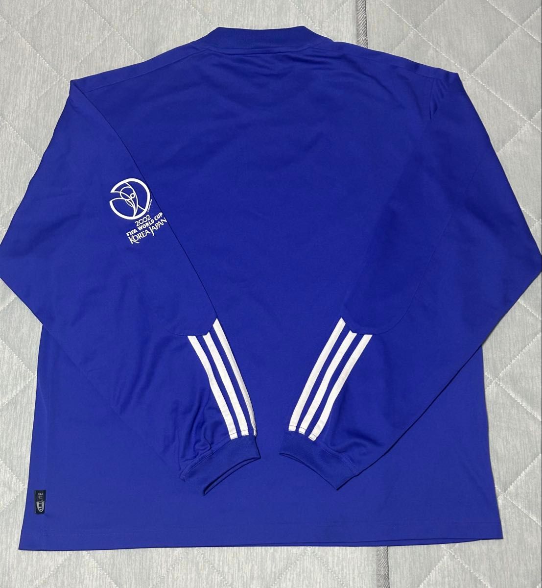 日韓サッカーW杯 2002】希少 美品 公式ボランティアユニフォーム 青紫