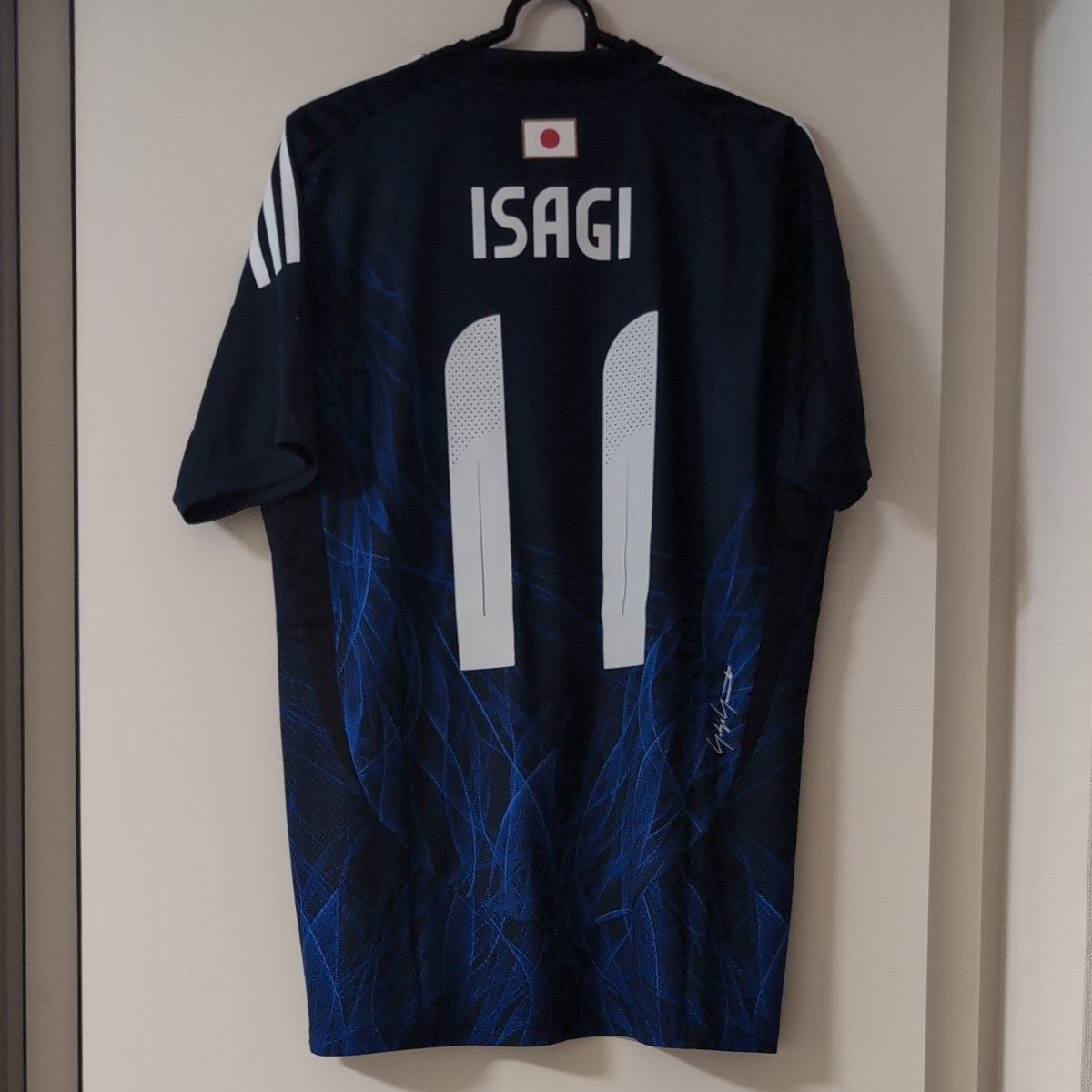 ブルーロック×三越伊勢丹 日本代表ユニフォームカスタマイズ 潔 世一