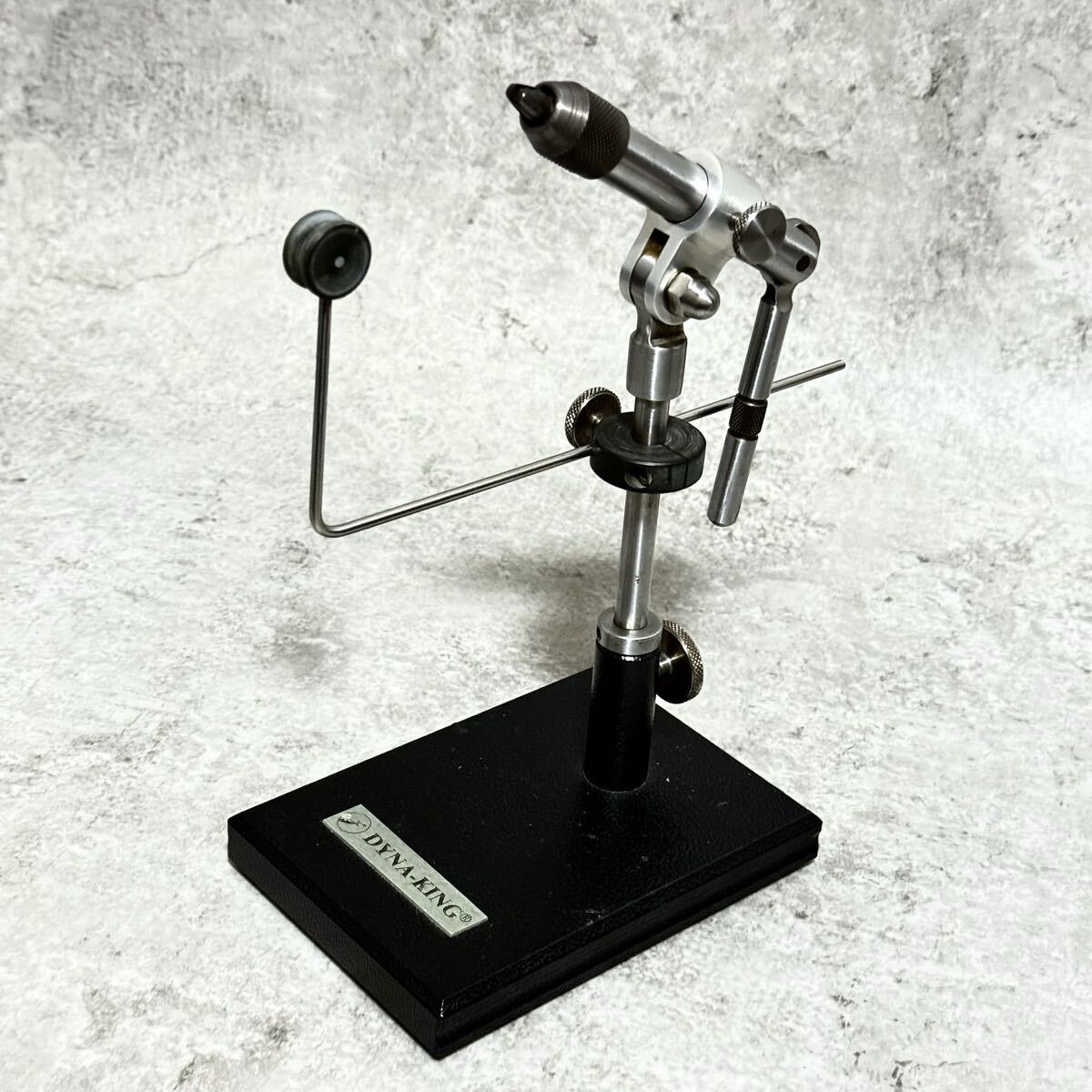 Dyna-King フライタイイング・バイス（Fly Tying Vise）/ダイナキング