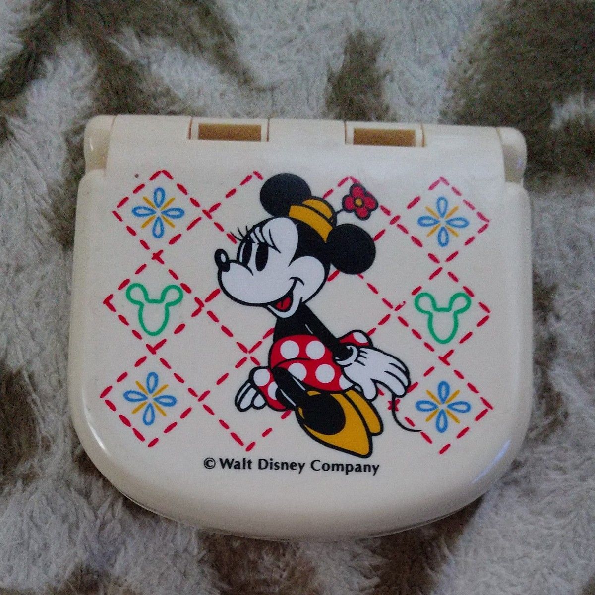 ミニーマウス 東京ディズニーランド ソーイングセット 携帯 裁縫セット