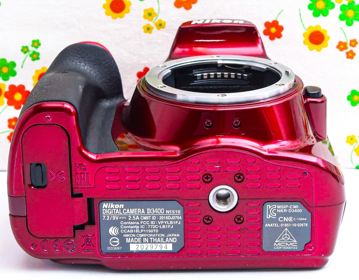 Nikon D3400 レッド かわいい赤 スマホ転送OK 初心者向け一眼レフ