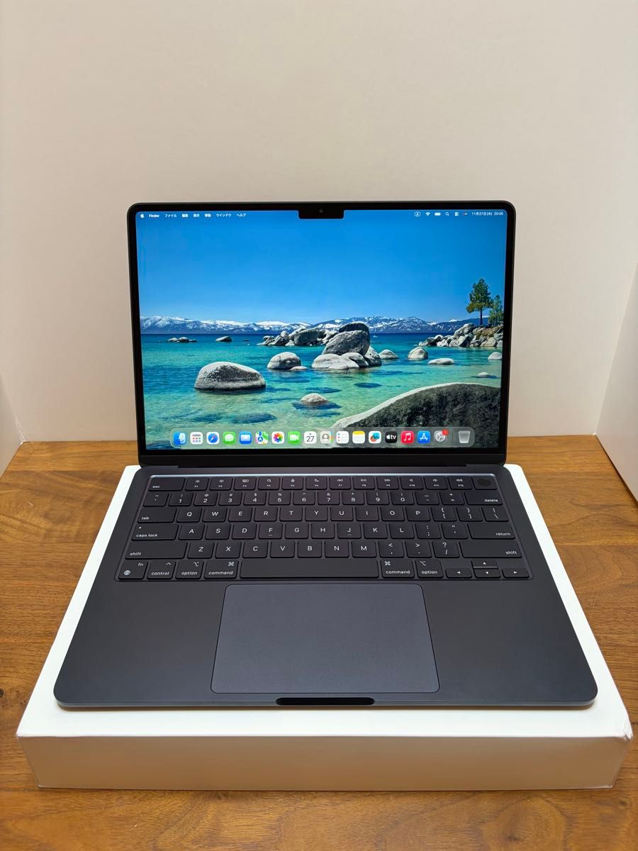 美品 MacBook Air 2022 M2チップ USキー ミッドナイト｜Yahoo!フリマ