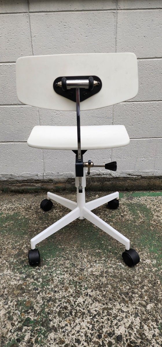 北欧デンマーク Labofa(ラボファ)社の椅子 ホワイト(ヴィンテージ