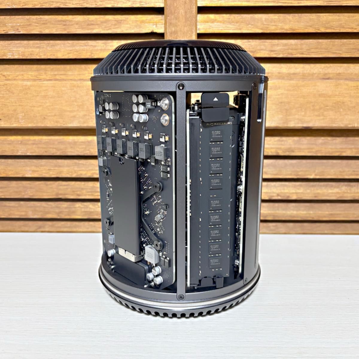 Mac Pro(Late 2013) 3 5GHz・32GB・1TB｜Yahoo!フリマ（旧PayPayフリマ）
