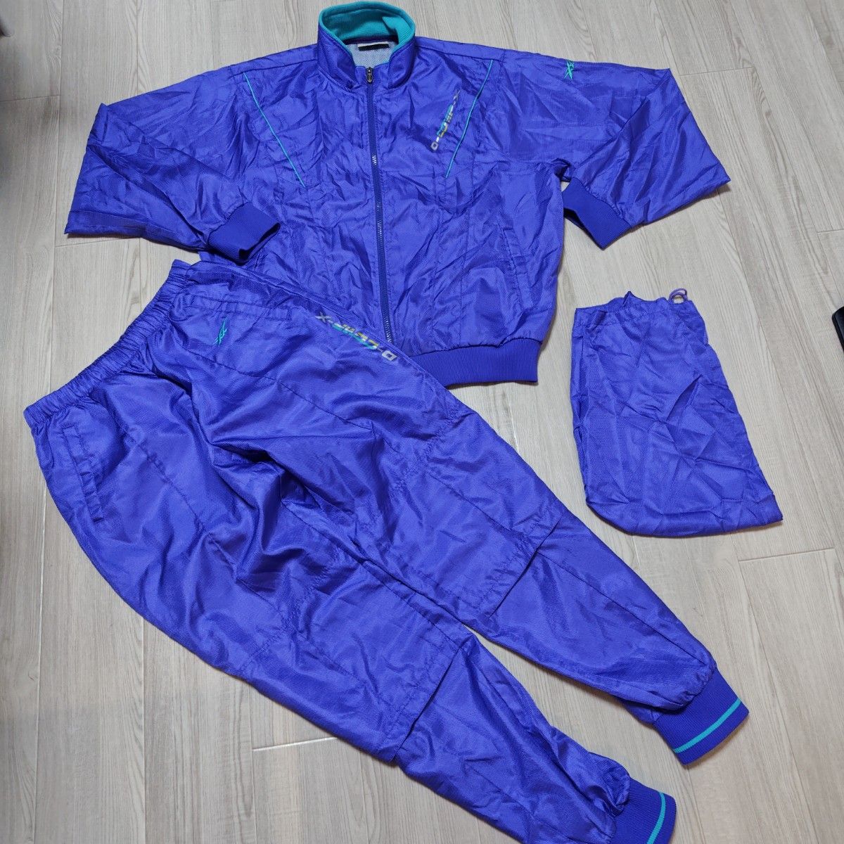 アシックスASICS ゴールドタイガー レコーダー 上下セット ジャージ