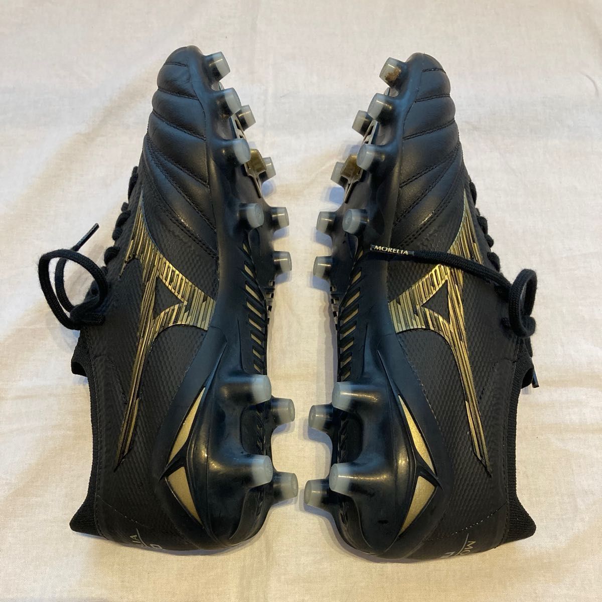 限定品】 モレリアネオ 4β JAPAN P1GA234050 ミズノ 黒/金｜Yahoo
