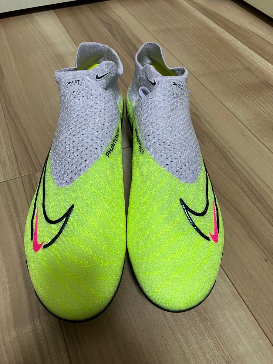 Nike Phantom Vision ネオンイエロー スパイク acc Nike Phantom