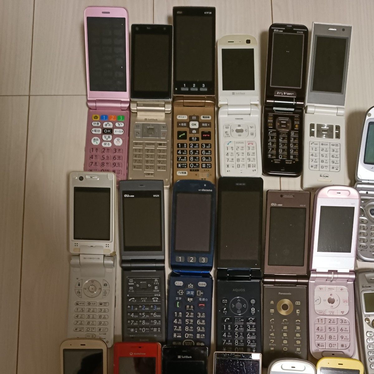 ジャンク品 ガラケー 携帯電話 まとめ売り 31台 部品取り｜Yahoo