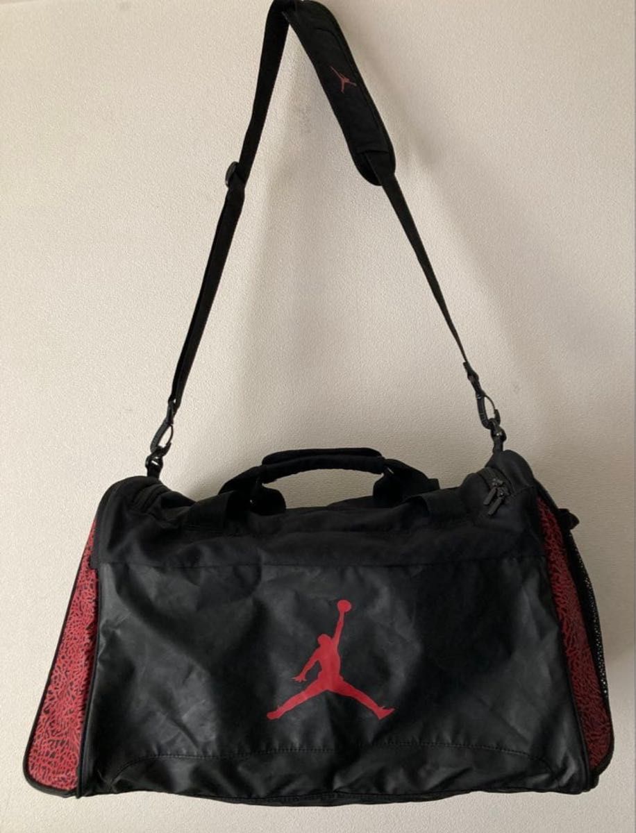 希少】未使用JORDANダッフルバッグ NIKE ボストンバッグ ジョーダン