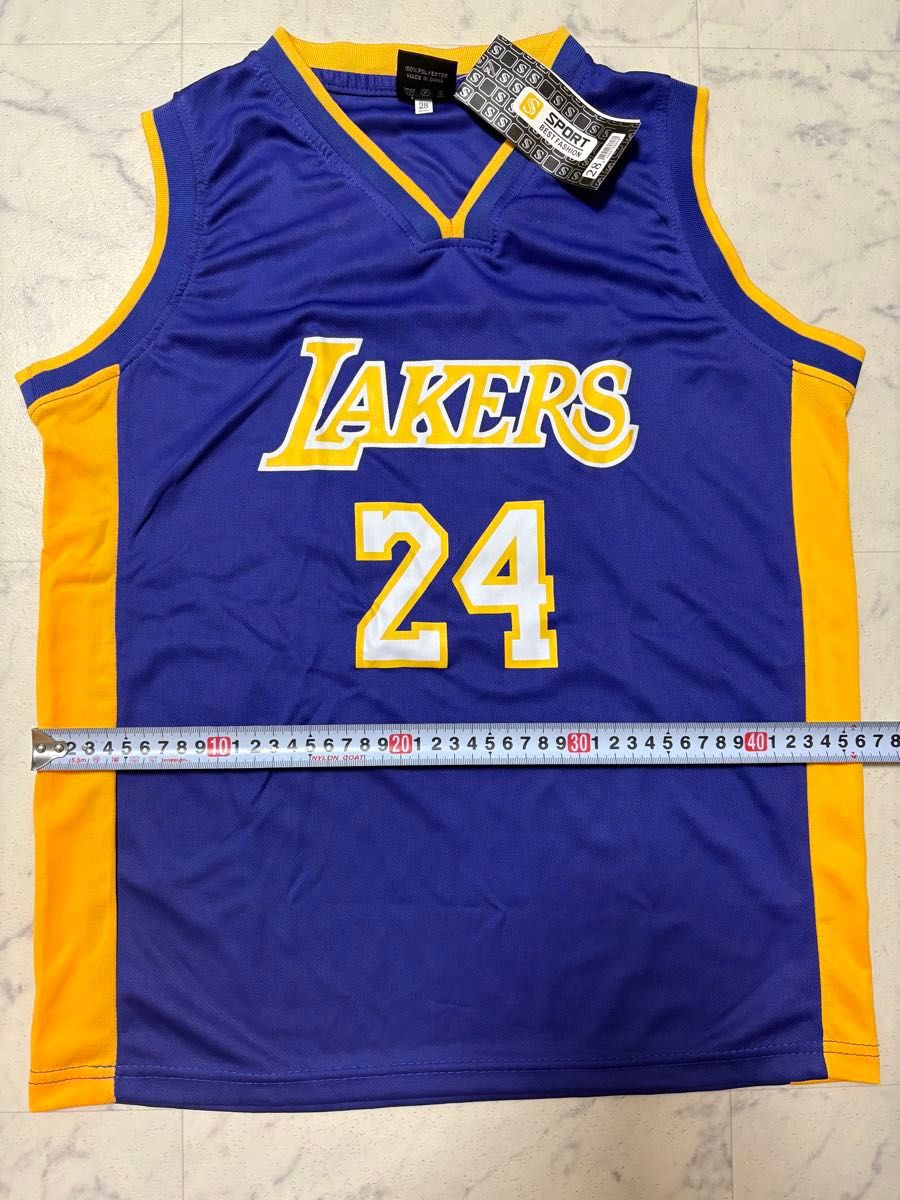 新品タグ付き NBAロサンゼルス・レイカーズ コービー・ブライアント