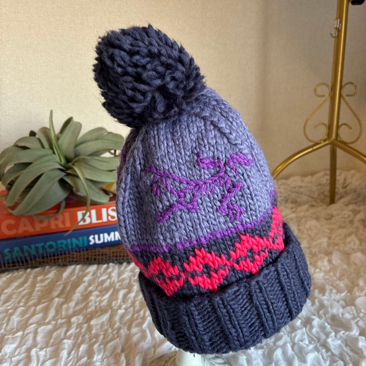 希少》アークテリクス arc'teryx ニット帽 ワッチcap ポンポン 紫 Arc