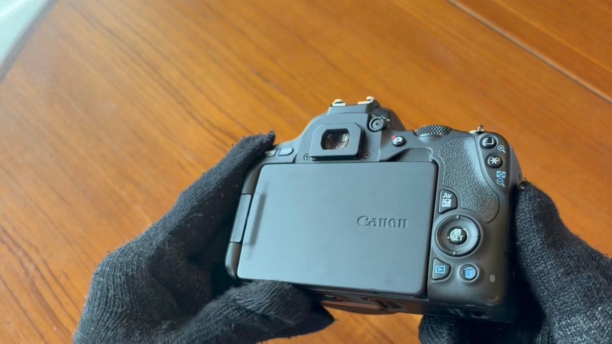 Canon Kiss X9スマホ転送自撮り高速AF高画質高機能美品｜Yahoo!フリマ