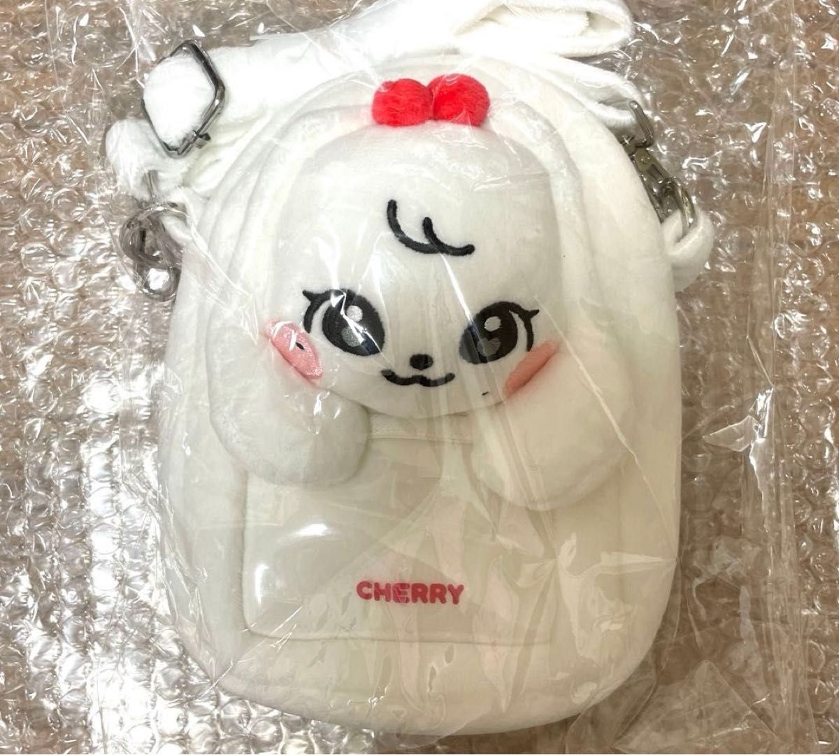 IVE MINIVE クロスバッグ popup ウォニョン チェリー｜Yahoo!フリマ
