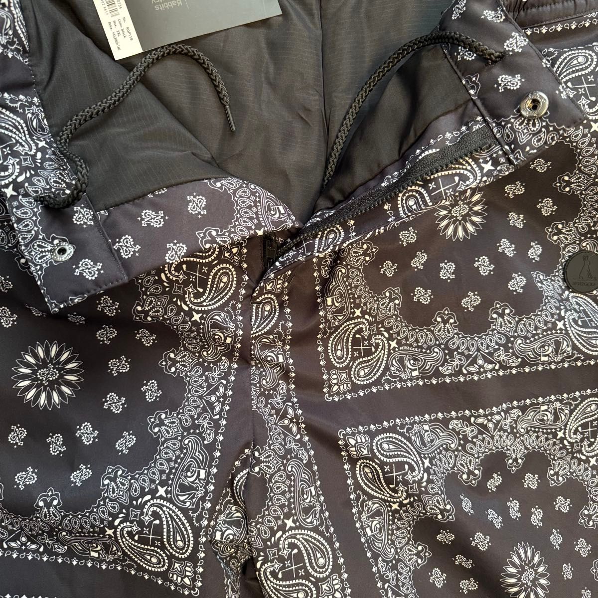 FR2 GOLFエフアールツーゴルフ 中綿パンツペイズリー柄2XL新品タグ付き