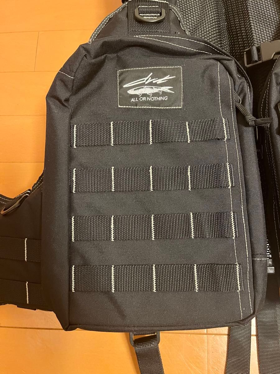 新品】 DRT サブロック×DRT スイムベイトゲームベスト｜Yahoo!フリマ