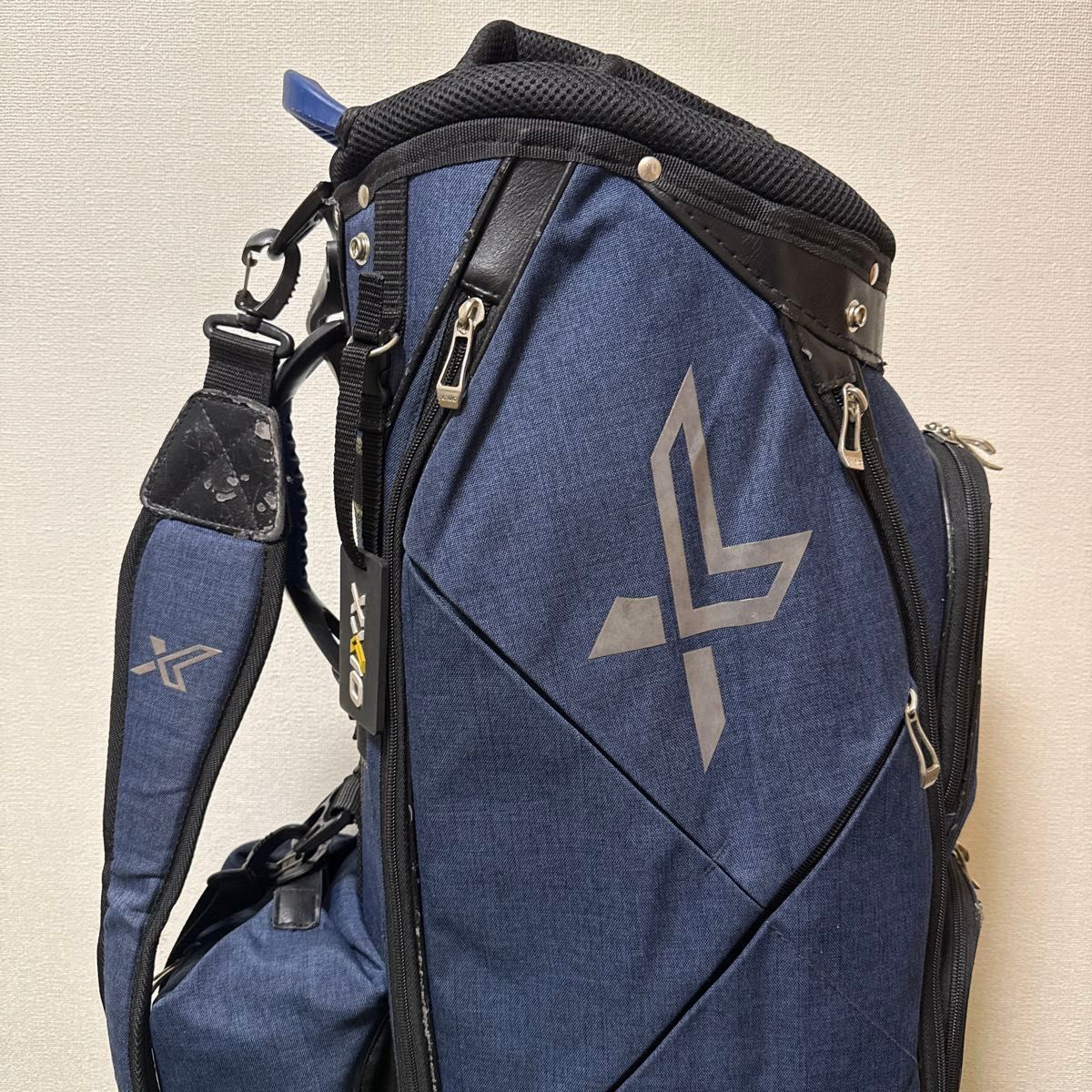 XXIO ゼクシオ キャディバッグ 10型 3kg 2020年モデル ゴルフバッグ