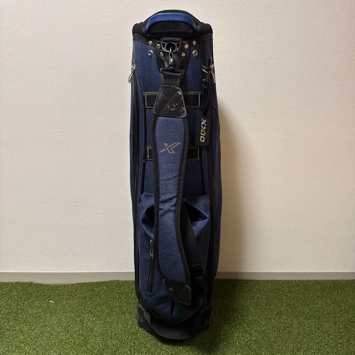 XXIO ゼクシオ キャディバッグ 10型 3kg 2020年モデル ゴルフバッグ