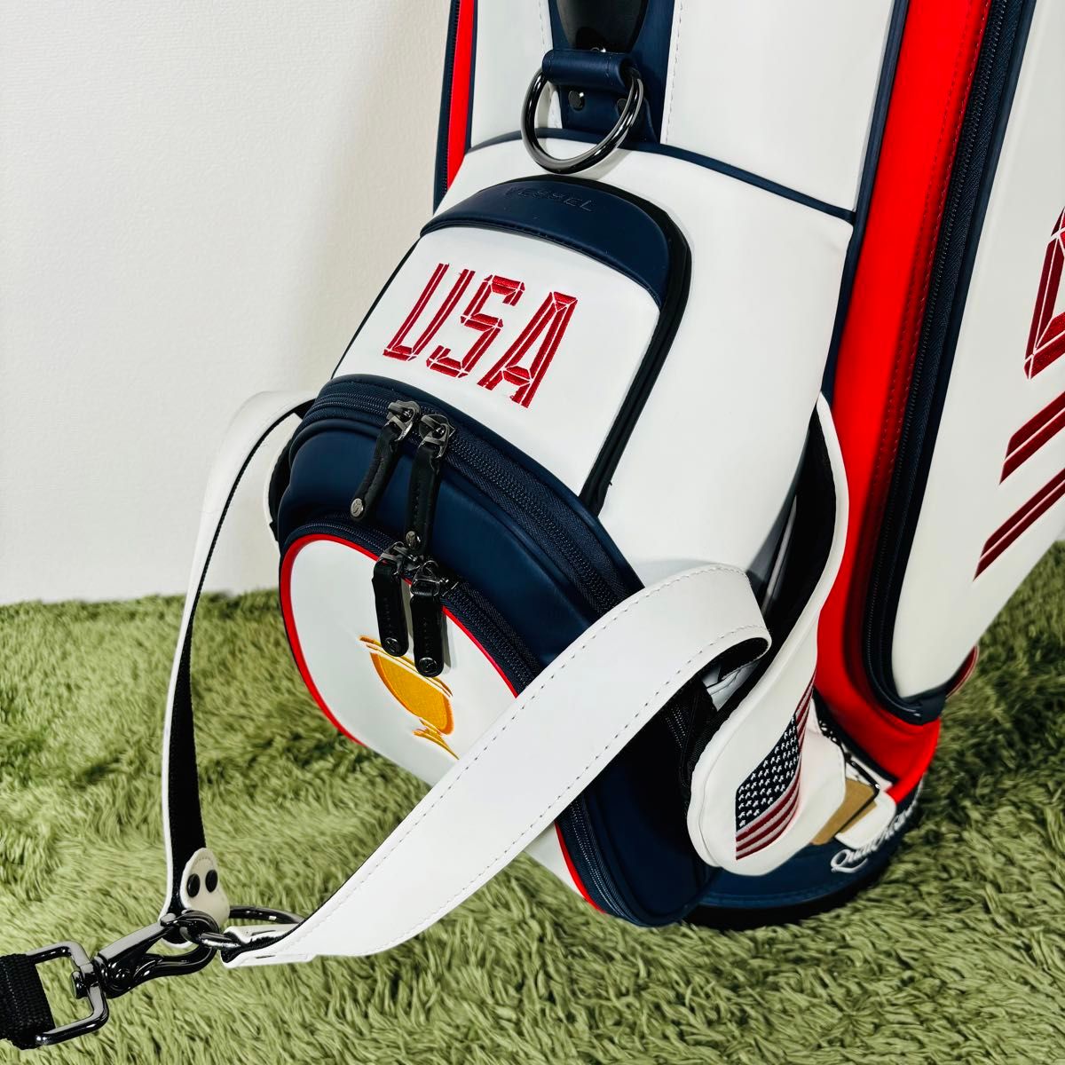 ベゼル プレジデンツカップコラボキャディバッグ カート式 6分割 未