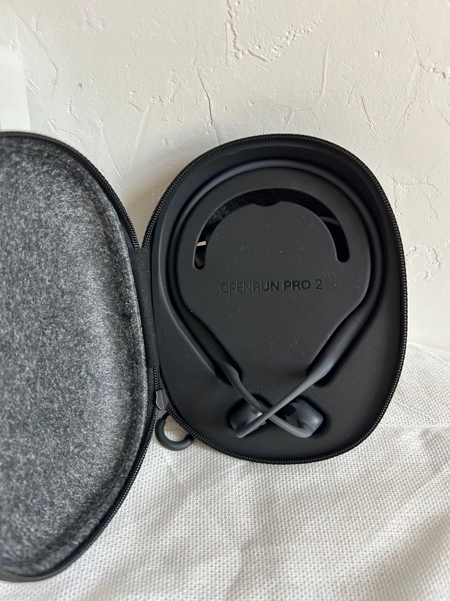 ほぼ新品】Shokz OpenRun Pro 2 付属品完備 保証書付（2025/12購入