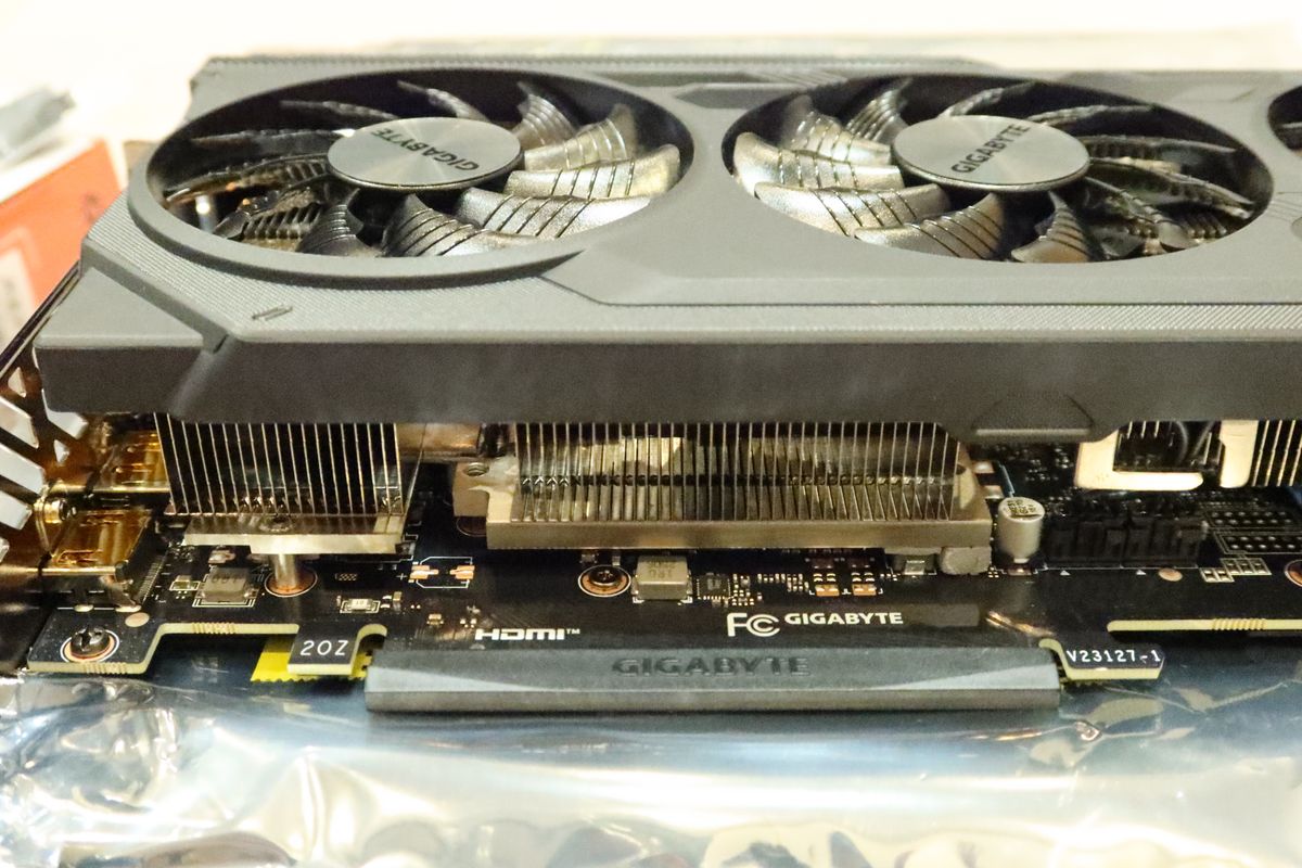 Gigabyte RTX4070 Super WF OC V1 0 12G ほぼ未使用・2年保証｜Yahoo