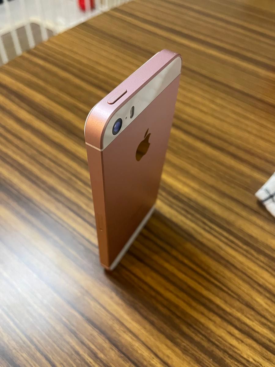 1/5まで値下げ iPhone se 第一世代 32GB ローズゴールド SIMフリー 美