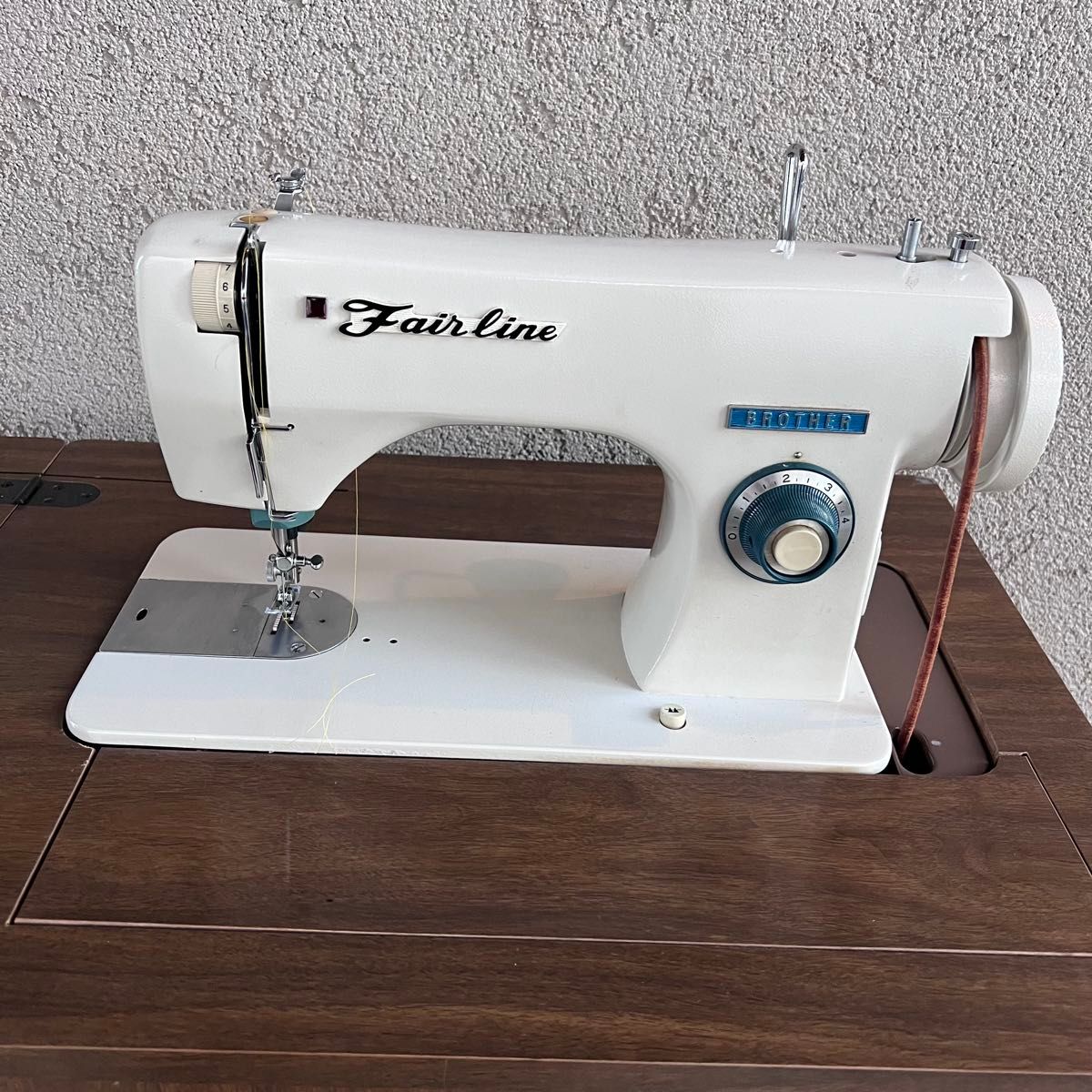 昭和レトロ ブラザー DELUXE 足踏みミシン アンティーク｜Yahoo!フリマ