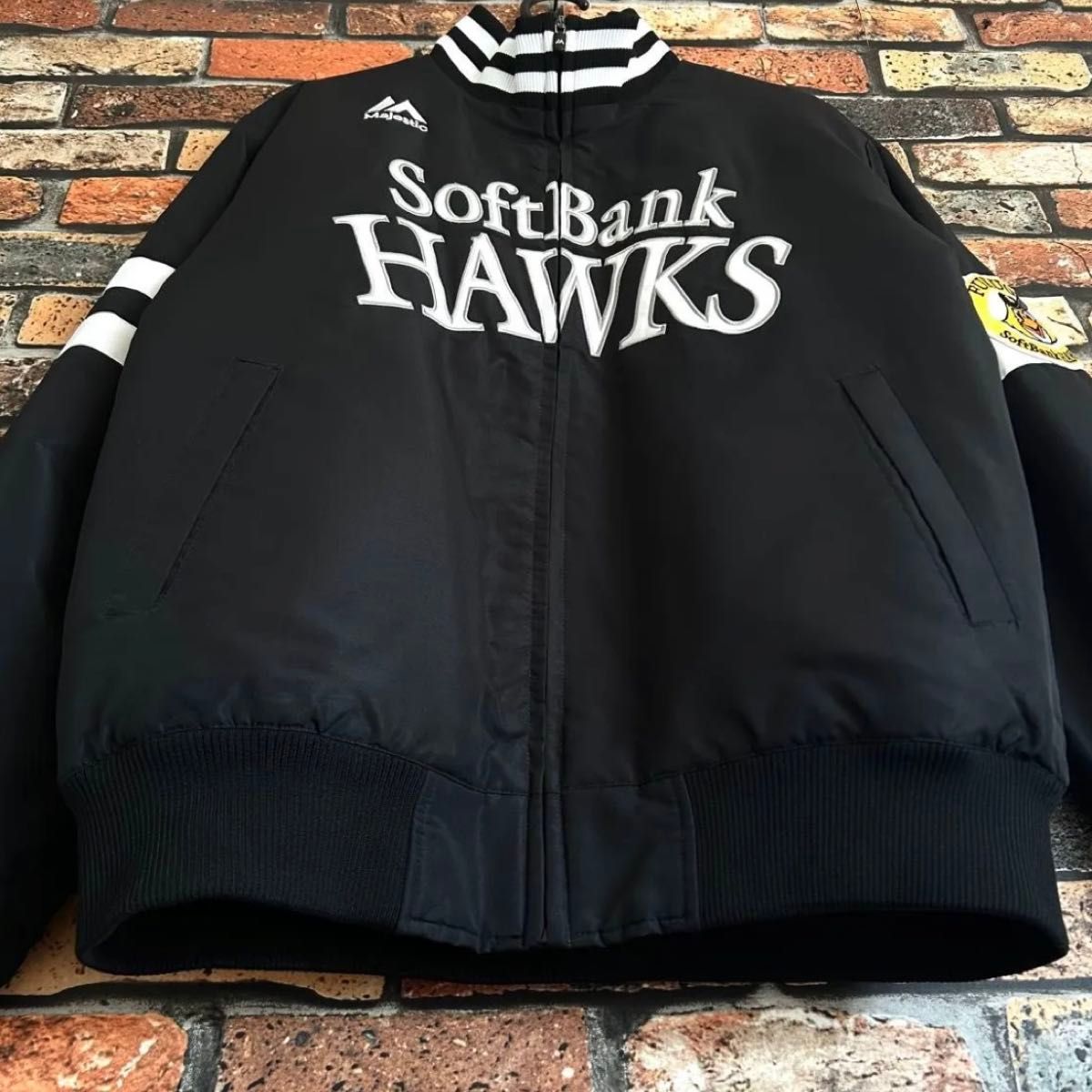 美品 野球 福岡ソフトバンクホークス グランドコート majestic Lサイズ