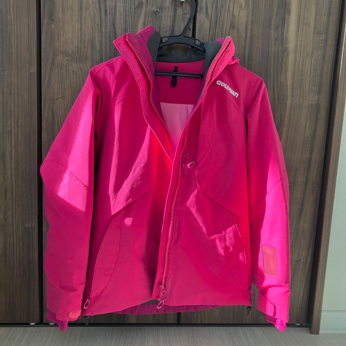 GOLDWIN 上下セット スキーウェア ピンク Mサイズ｜Yahoo!フリマ（旧