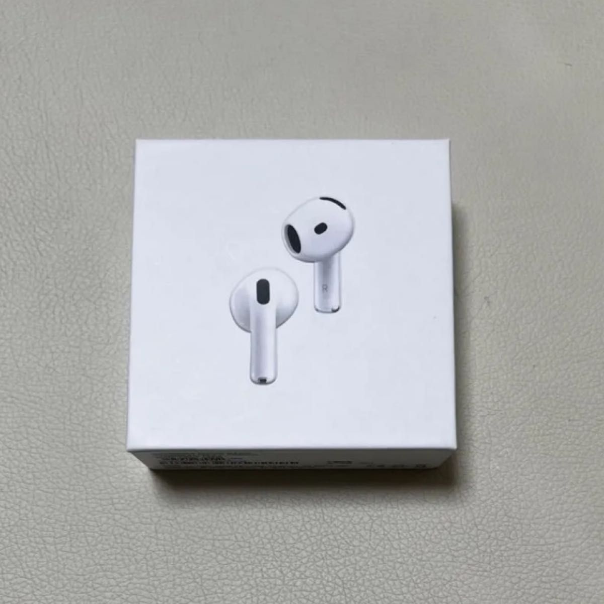 新品未開封】Apple AirPods 4 アクティブノイズキャンセリング MXP93J