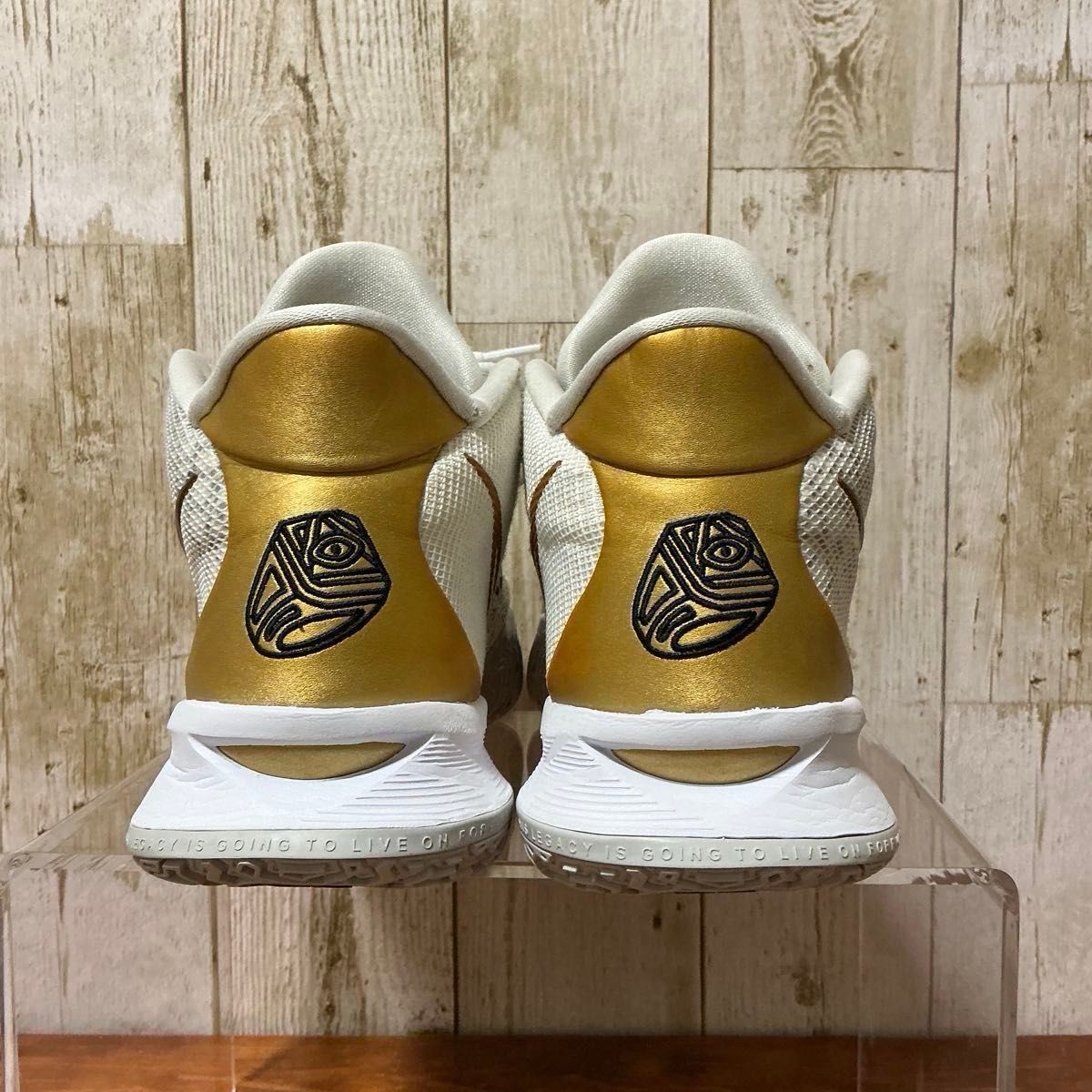 NIKE KYRIE 7 EP ナイキ カイリー 7 バスケットボールシューズ 白×金