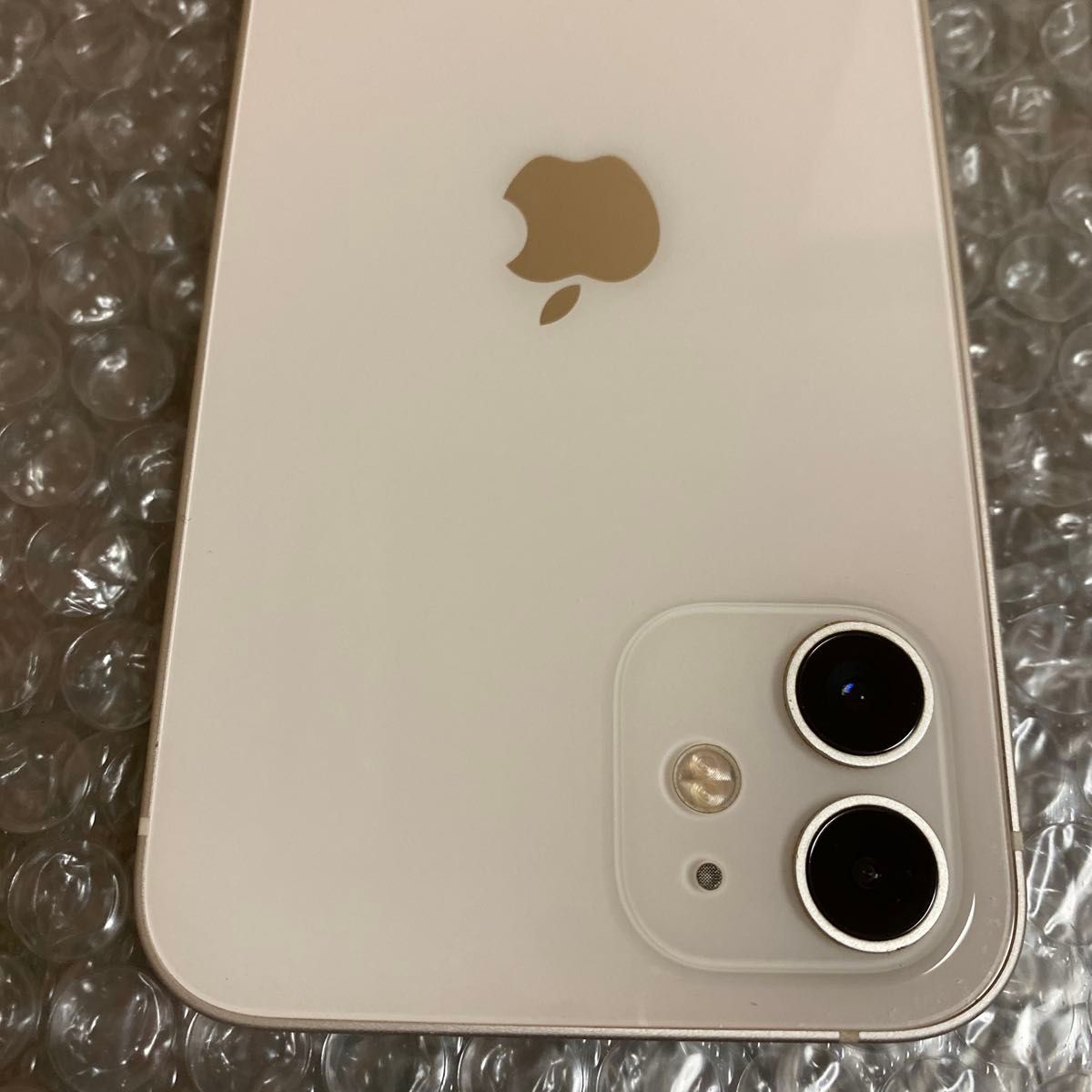 iPhone12 128GB ホワイト AU SIMロック解除済み バッテリー79 Apple
