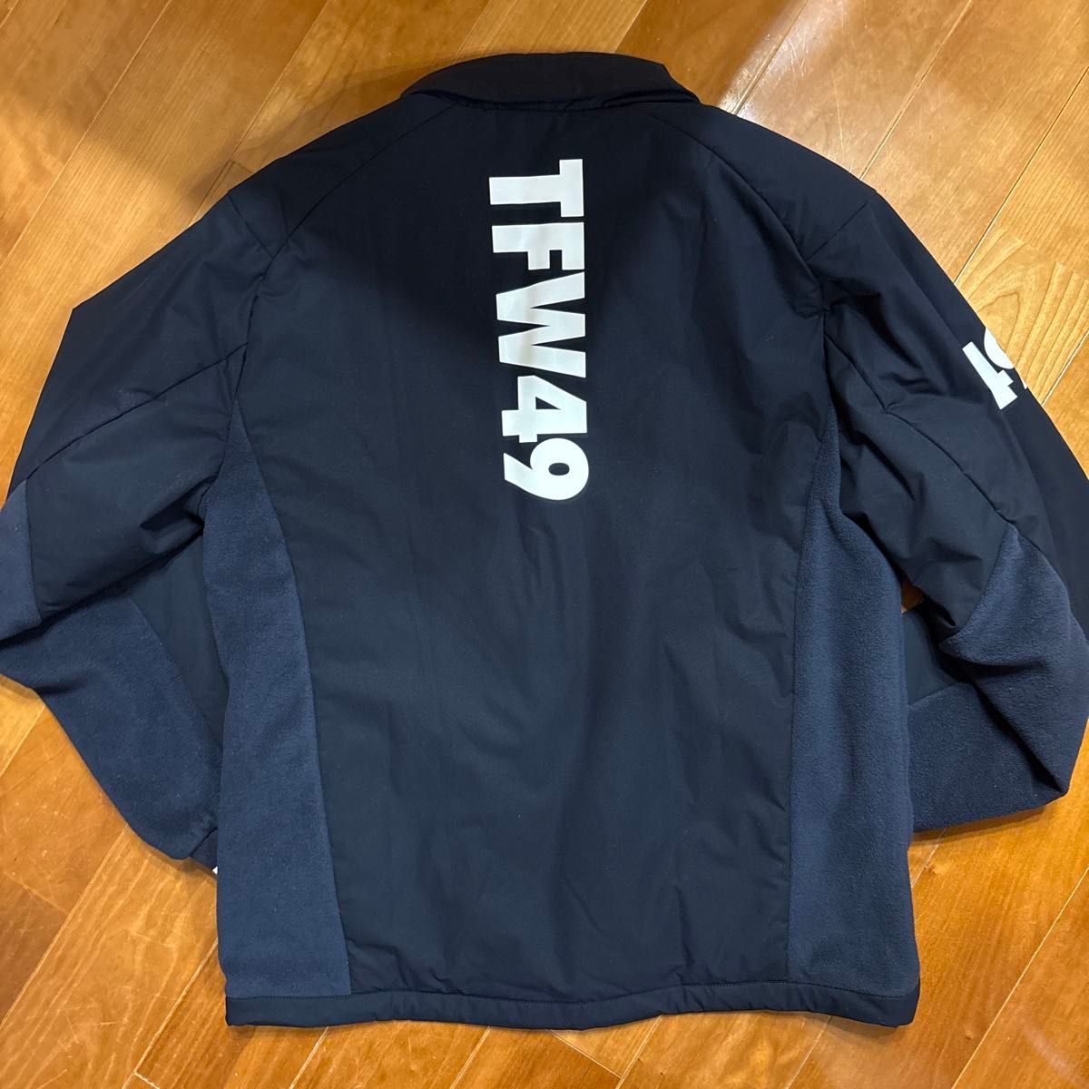 TFW49 ベリーウォームフルジップブルゾン ネイビー S｜Yahoo!フリマ