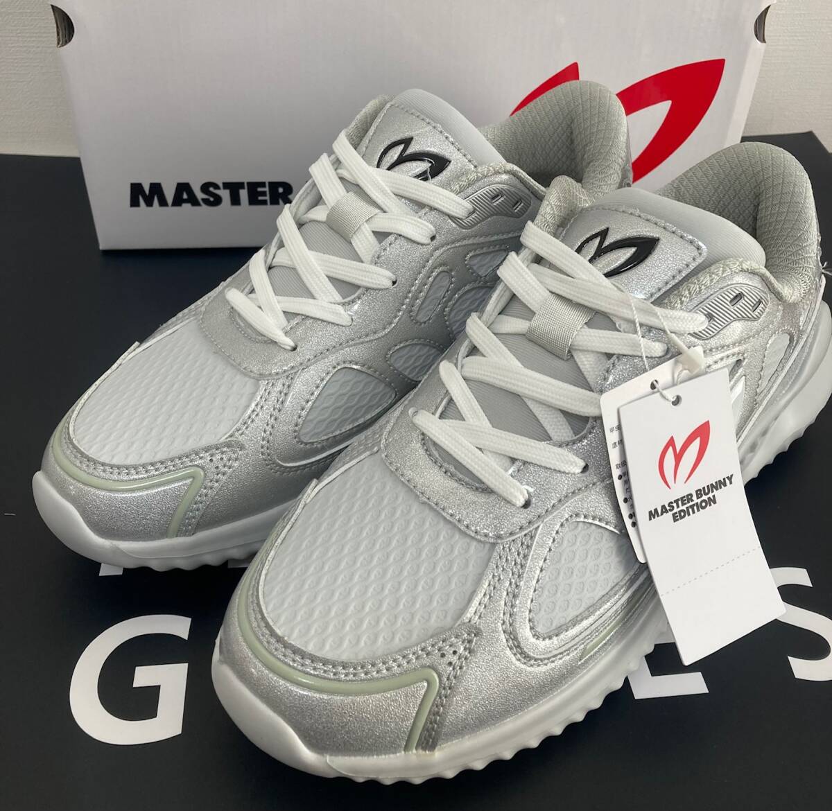 新品 パーリーゲイツ マスターバニー メッシュライク スパイクレス