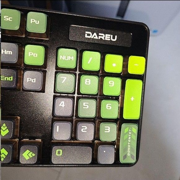 DAREU 緑 LK175 黒軸 RGB 単色 ゲーミングキーボード ゲーミング 英語