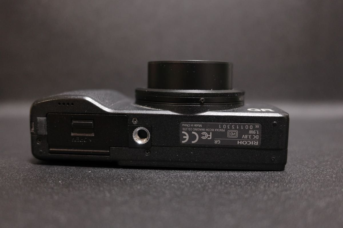 RICOH GR コンパクトデジタルカメラ 本体 初代 APS-C GR1 バッテリー